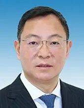 云南省委原常委、省政府原副省长李石松(大理籍)受贿1亿多被判处有期徒刑十五年