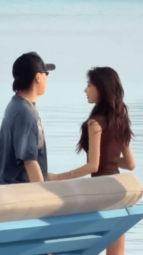 考古|胡彦斌易梦玲恋情曝光!相差16岁横跨歌手网红领域<strong></p>
<p>binance官网</strong>,25年底最让人震惊的情侣出现