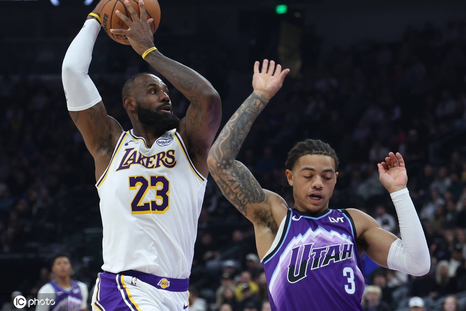 湖人险胜之夜命门再度暴露 老詹已接受三当家新定位<strong></p>
<p>binance平台</strong>?