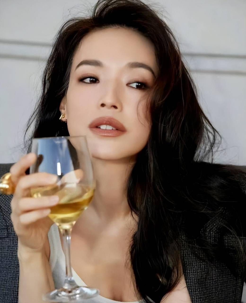 考古 | 舒淇备孕一年后失败<strong></p>
<p>Binance下载</strong>!曾深陷原生家庭困境的她现已成为自己的人生大女主