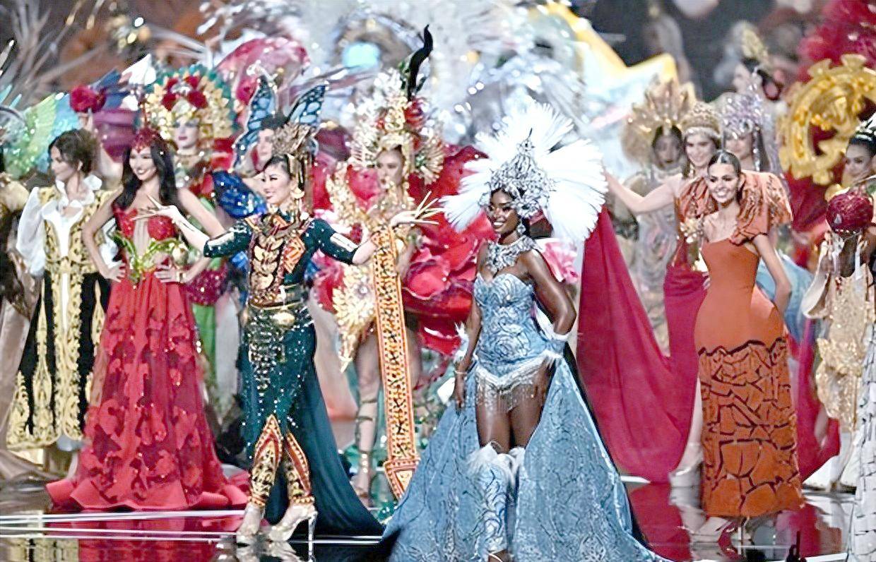 环球小姐决赛成“动物开会”<strong></p>
<p>币安binance</strong>?冠军被羞辱又深陷暗箱丑闻