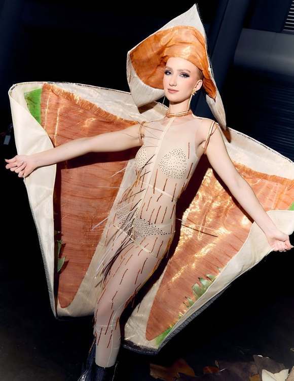 环球小姐决赛成“动物开会”<strong></p>
<p>币安binance</strong>?冠军被羞辱又深陷暗箱丑闻