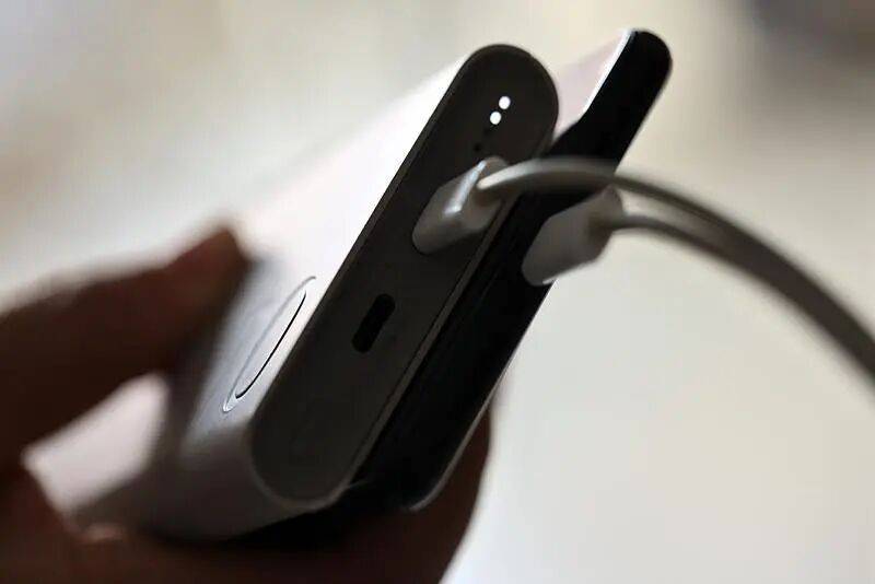 网传“3C认证全面失效” 刚买的充电宝还能用吗<strong></p>
<p>binance交易所</strong>?一文了解