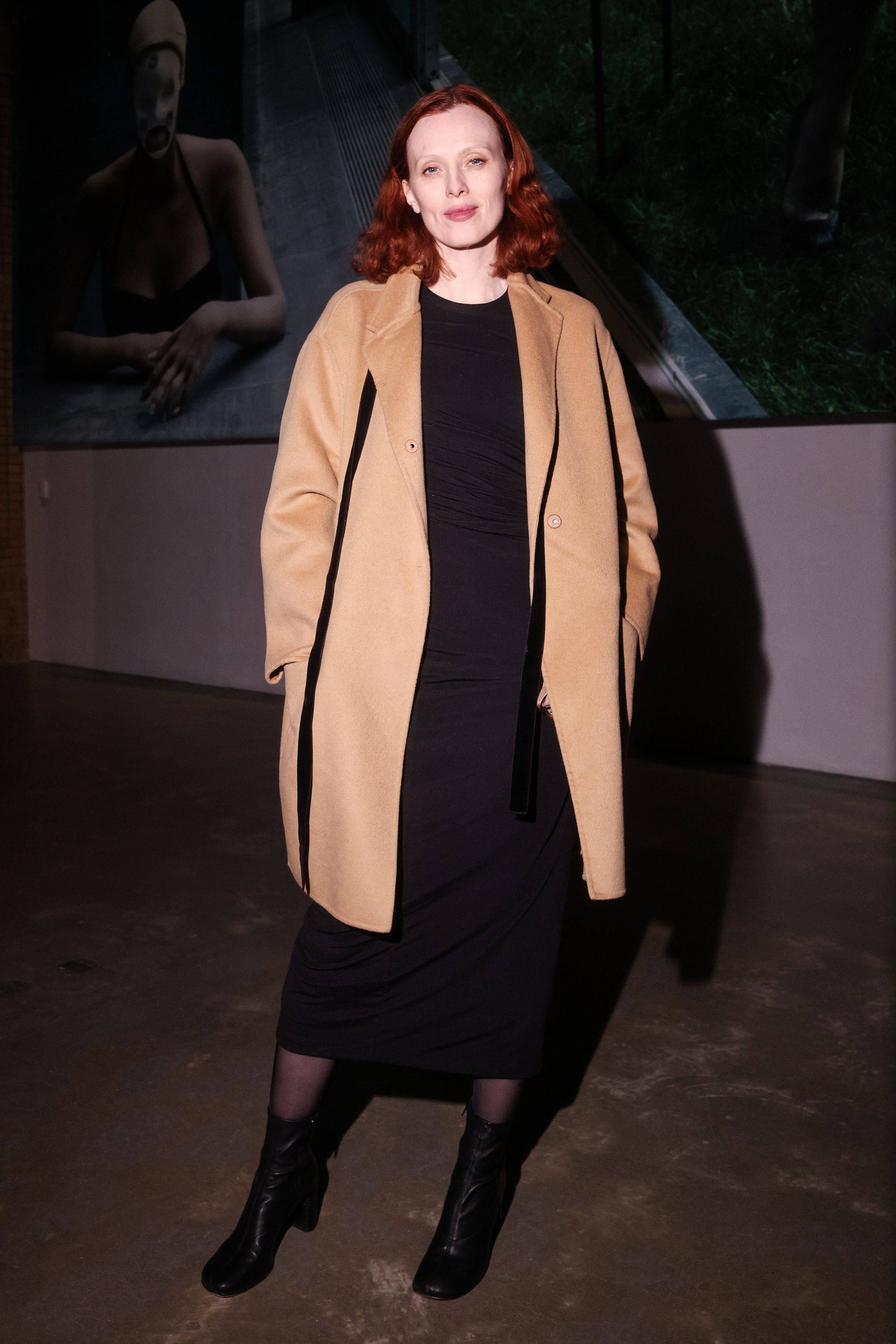 巩俐、梅姨、高圆圆...Power女性冬天少不了一件驼色大衣<strong></p>
<p>binance交易所</strong>!