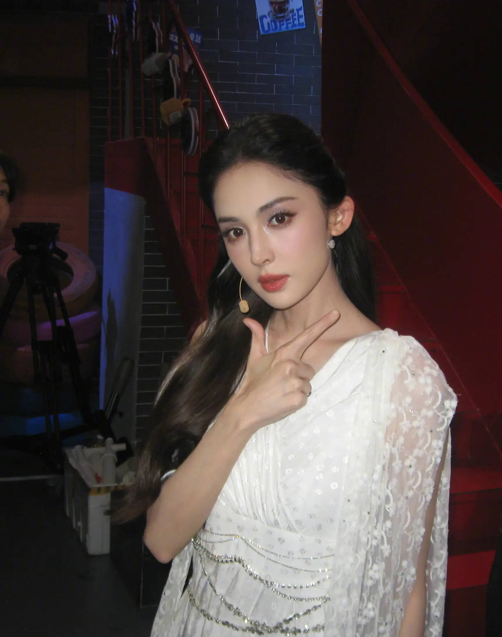 娜扎经纪人李登科宣布卸任 称女方照亮了<strong></p>
<p>binance交易所</strong>他的一段人生