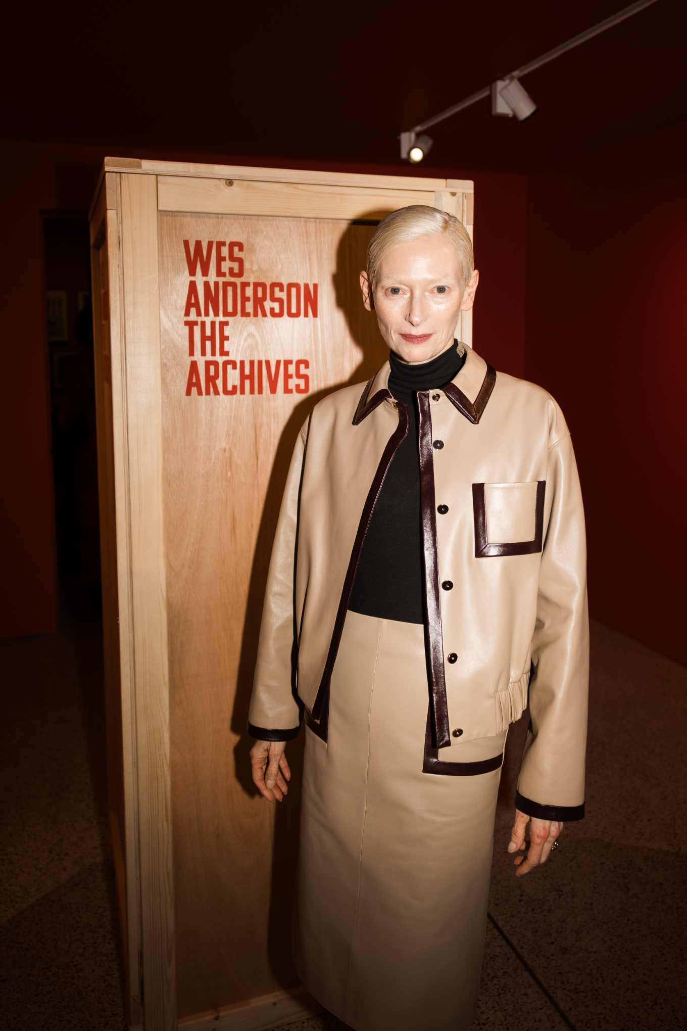 王楚然一席蓝色复古裙惊艳成都<strong></p>
<p>bnb价格</strong>,欧阳娜娜一身LV看展愈加熟女风!