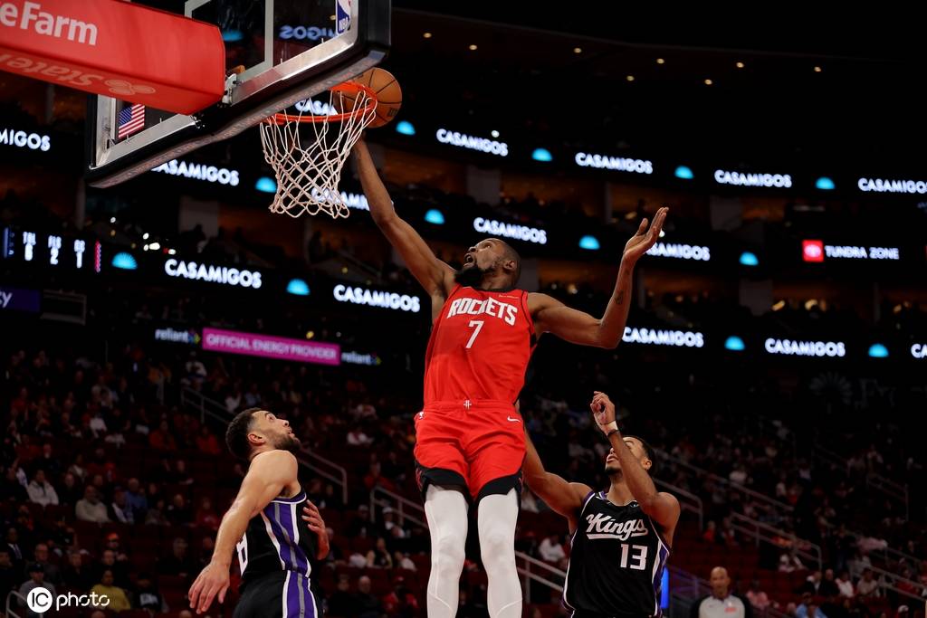 杜兰特24+8申京28+10过里程碑 火箭轻取国王