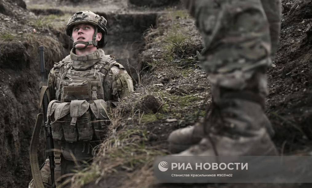 45万发炮弹<strong></p>
<p>ok交易所</strong>，4千枚炸弹炸城，俄军刚冲进乌克兰小城，就遭遇猛烈火力围攻！