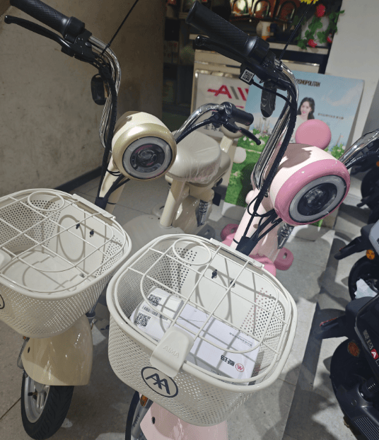 旧国标“小电驴”正式禁售<strong></p>
<p>ok交易所</strong>,新车型普遍涨价300元,市场现旧国标“0公里二手车”