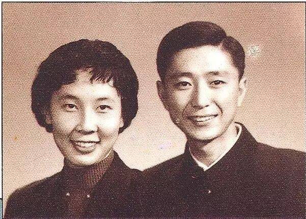 钟瑞去世<strong></p>
<p>usdc币</strong>!宋世雄永别爱妻!