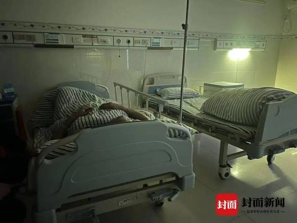 广西男子因咳嗽入院仅两天突发躁狂离世<strong></p>
<p>web3</strong>，当地卫健委介入