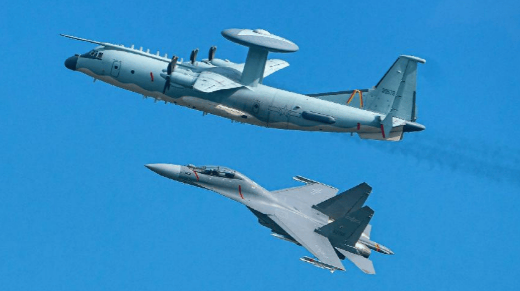 央视“泄露天机”：空军8架歼-16打6架阵风<strong></p>
<p>xrp</strong>！网友称“杀鸡用牛刀”