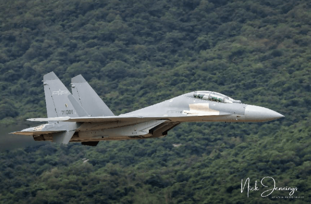 央视“泄露天机”：空军8架歼-16打6架阵风<strong></p>
<p>xrp</strong>！网友称“杀鸡用牛刀”